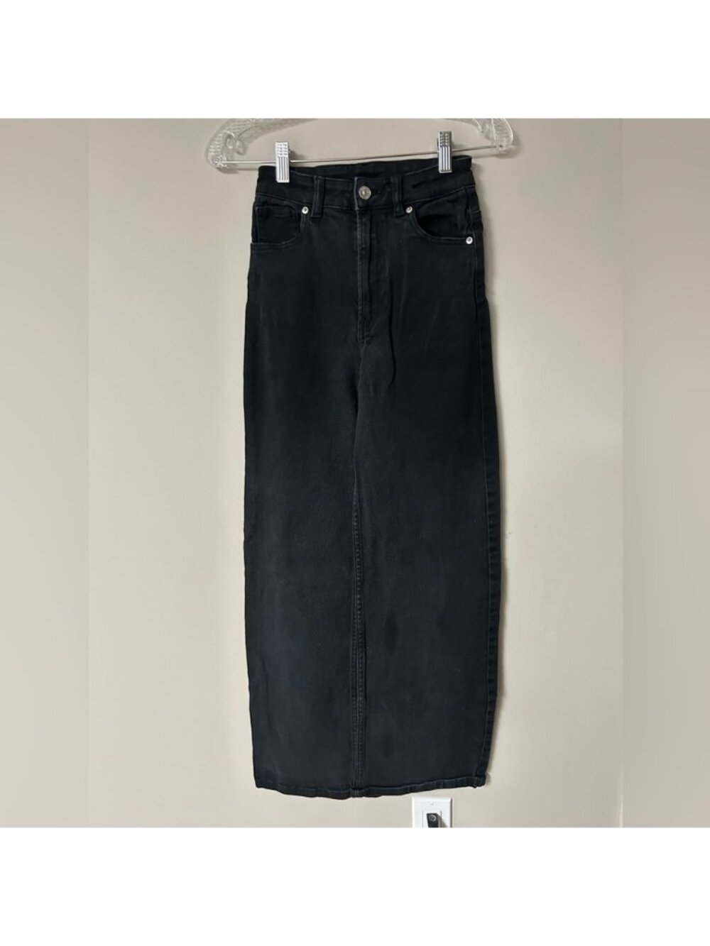 H&M Black Straight Leg Jeans